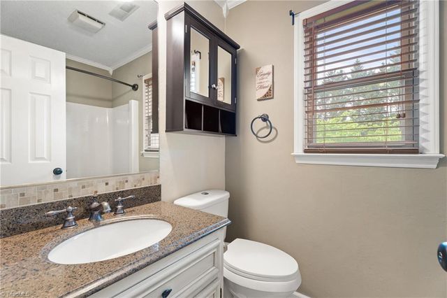 9533 White Tail Trail, Kernersville, NC 27284