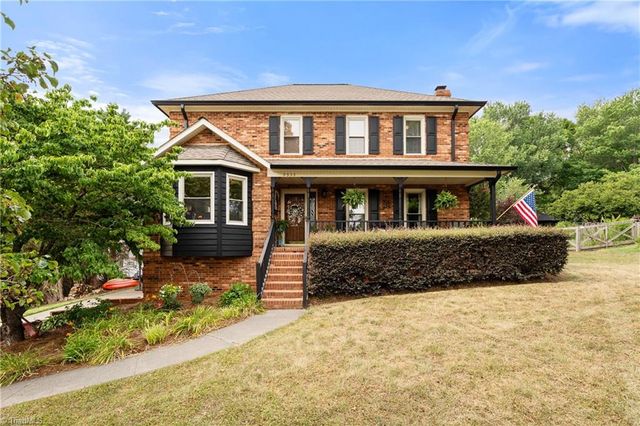 9533 White Tail Trail, Kernersville, NC 27284