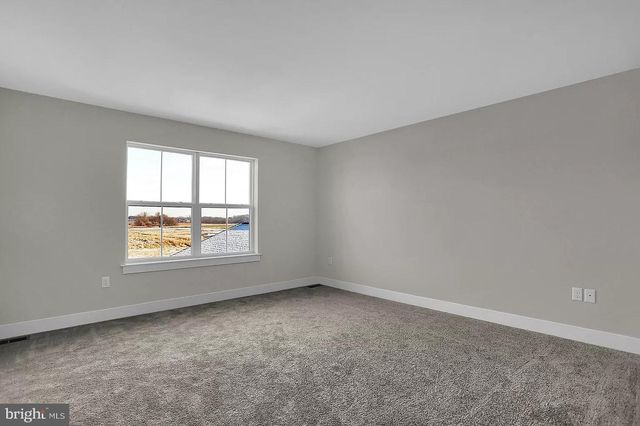 121 DESPINA DR, Mechanicsburg, PA 17055