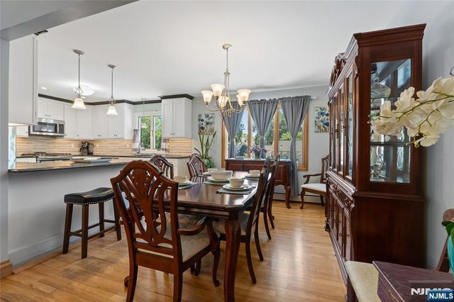 15 Kuiken Court, Wayne, NJ 07470