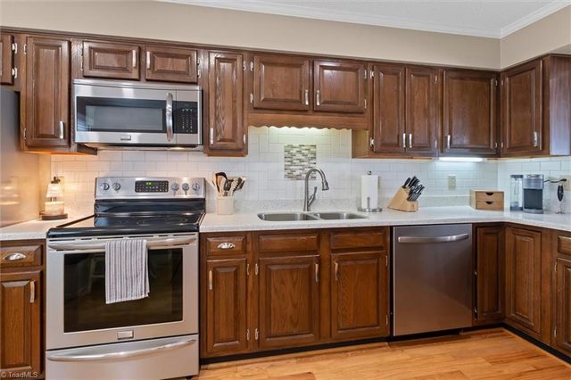 659 Croston Drive, Winston-salem, NC 27104
