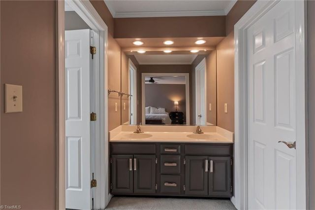 659 Croston Drive, Winston-salem, NC 27104