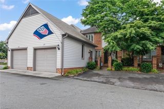 659 Croston Drive, Winston-salem, NC 27104