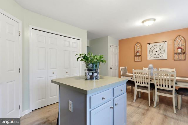 109 BANYAN CIRCLE DR, Lancaster, PA 17603