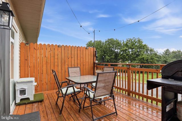 109 BANYAN CIRCLE DR, Lancaster, PA 17603