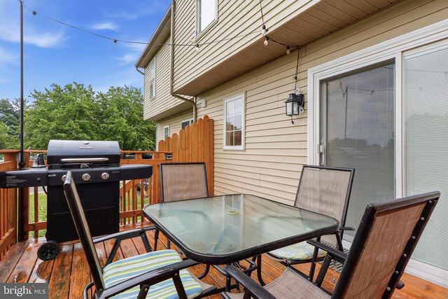 109 BANYAN CIRCLE DR, Lancaster, PA 17603