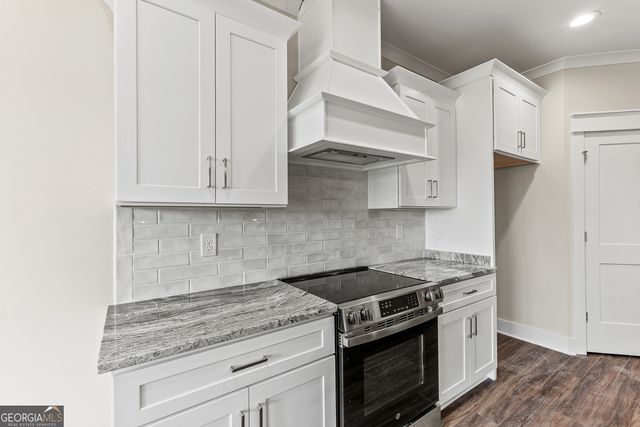 605 Bristleleaf Path, Kathleen, GA 31047