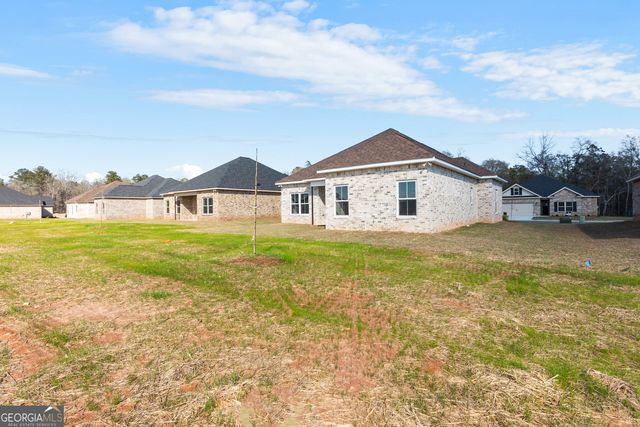 605 Bristleleaf Path, Kathleen, GA 31047