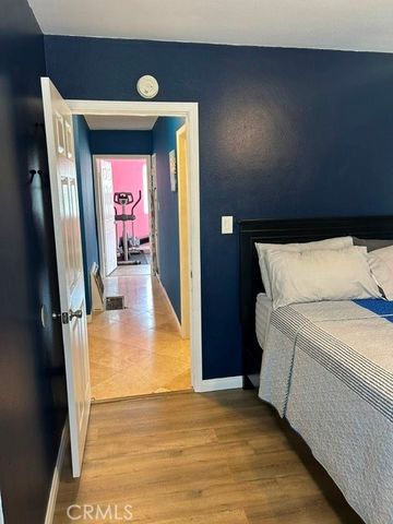 1301 S Castlegate, Compton, CA 90221