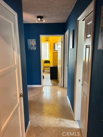1301 S Castlegate, Compton, CA 90221