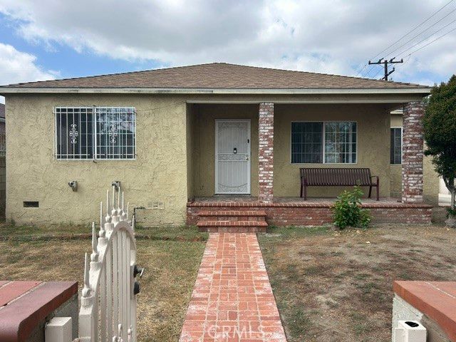 1301 S Castlegate, Compton, CA 90221