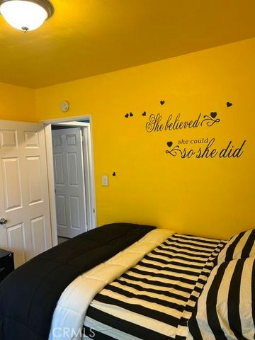1301 S Castlegate, Compton, CA 90221