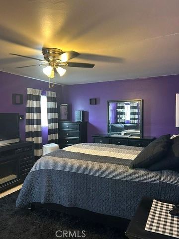 1301 S Castlegate, Compton, CA 90221