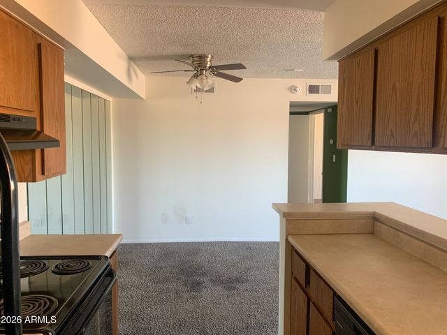 2625 E INDIAN SCHOOL Road 226, Phoenix, AZ 85016