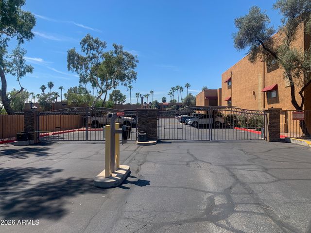 2625 E INDIAN SCHOOL Road 226, Phoenix, AZ 85016