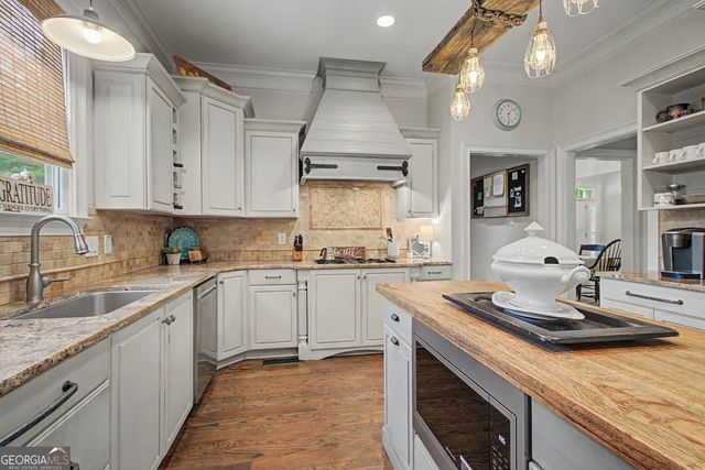 105 Trotters Ridge, Fayetteville, GA 30215