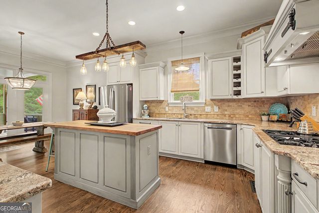 105 Trotters Ridge, Fayetteville, GA 30215