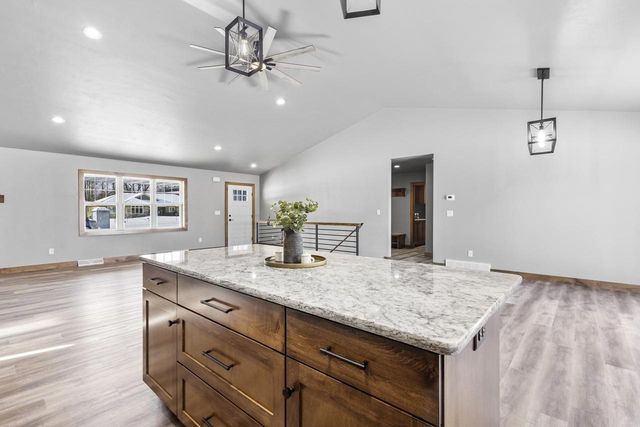 3382 LARGO RIDGE COURT, Green Bay, WI 54311