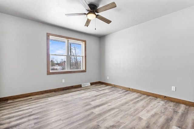 3382 LARGO RIDGE COURT, Green Bay, WI 54311