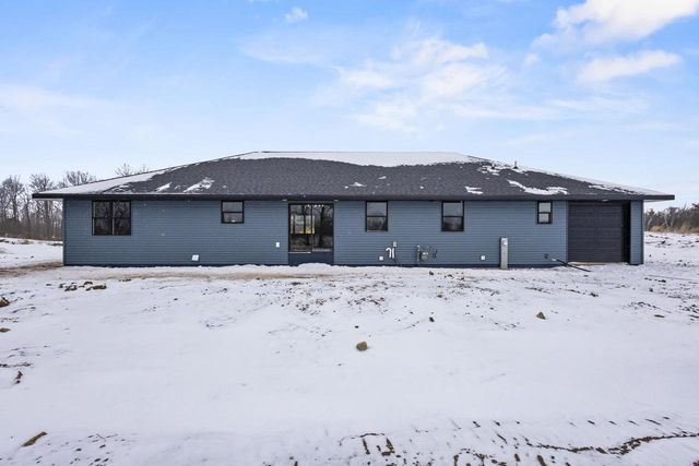 3382 LARGO RIDGE COURT, Green Bay, WI 54311