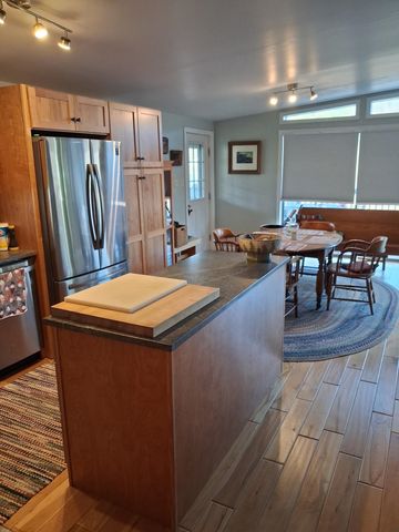 48 Western Shores Road, Wells, VT 05774