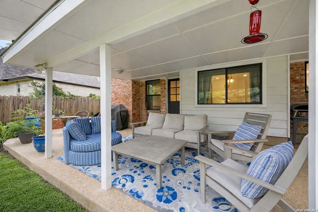 11015 Whisper Hollow St, San Antonio, TX 78230