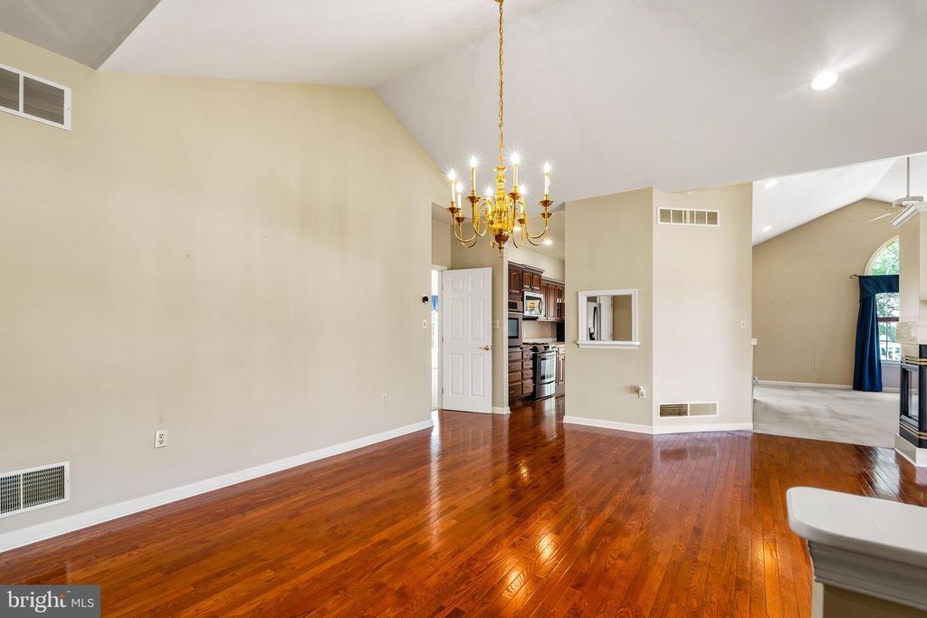 Image 16 of property listing at 122 WILLOW OAK CT, Elkton, MD 21921