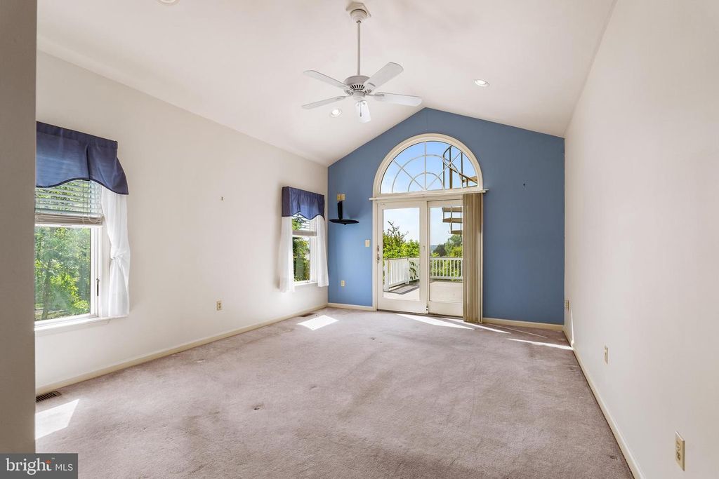 Image 18 of property listing at 122 WILLOW OAK CT, Elkton, MD 21921