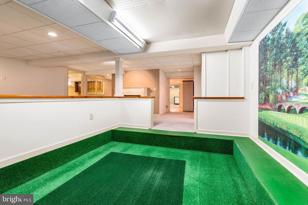 Image 30 of property listing at 122 WILLOW OAK CT, Elkton, MD 21921