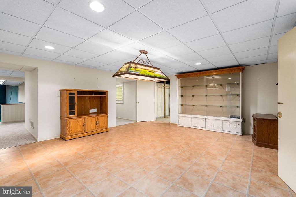 Image 33 of property listing at 122 WILLOW OAK CT, Elkton, MD 21921