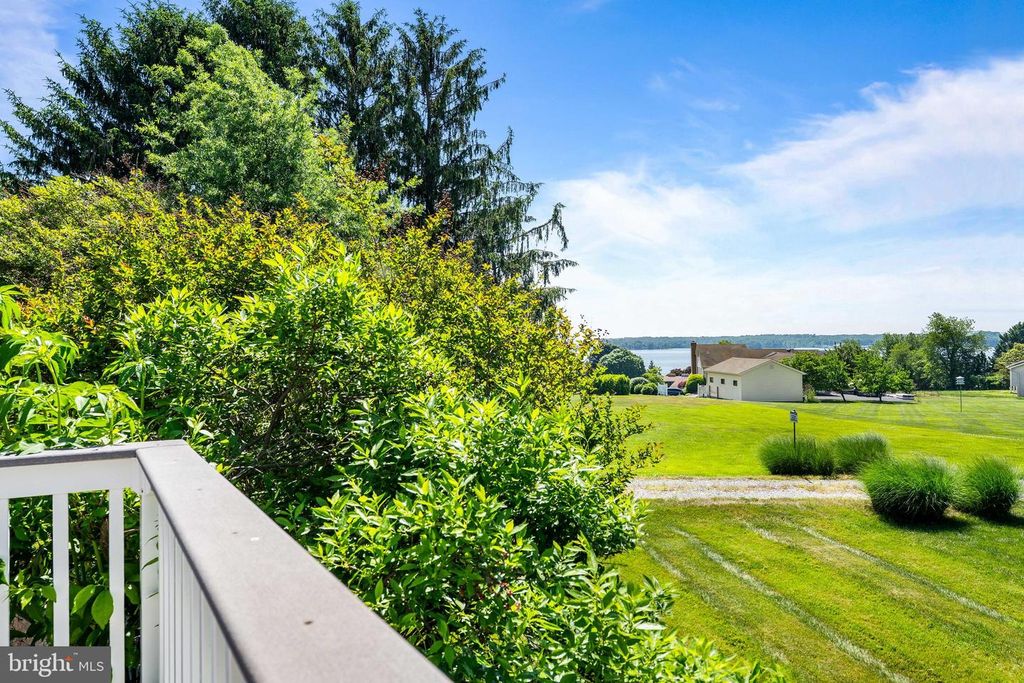 Image 44 of property listing at 122 WILLOW OAK CT, Elkton, MD 21921