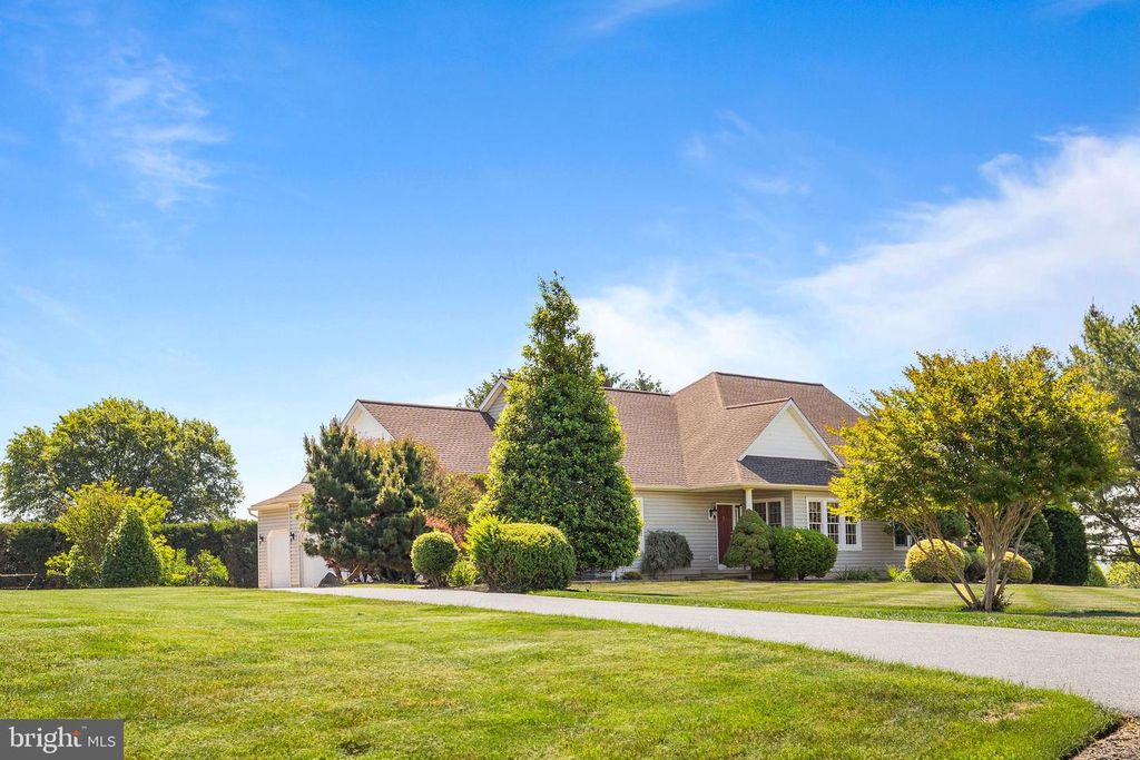 Image 53 of property listing at 122 WILLOW OAK CT, Elkton, MD 21921