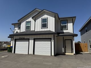 5330 Lisa Point # 102, Converse, TX 78109