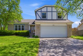 811 Westbury Drive, Algonquin, IL 60102
