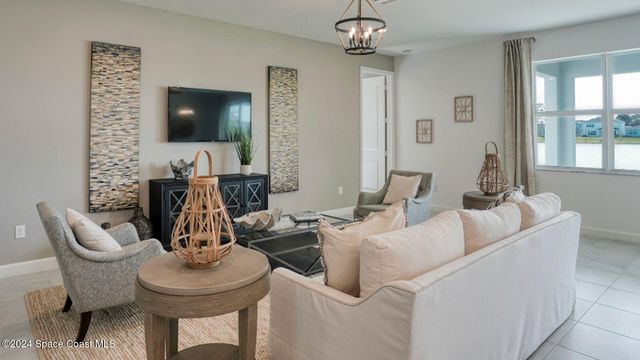 1738 Echelon Point Way NW, Palm Bay, FL 32907