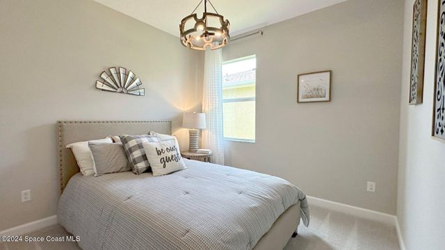 1738 Echelon Point Way NW, Palm Bay, FL 32907