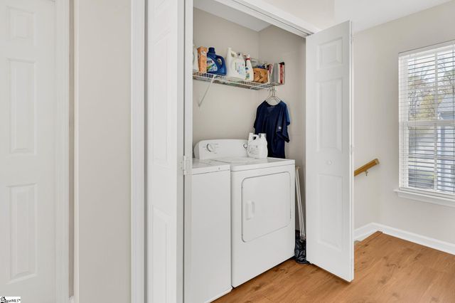 105 Pin Oak Court, Easley, SC 29642