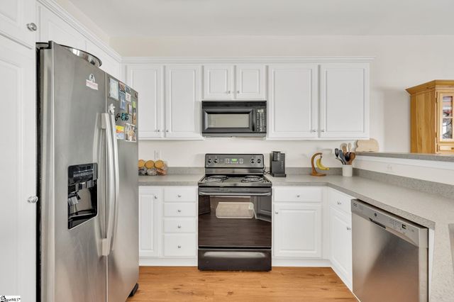 105 Pin Oak Court, Easley, SC 29642