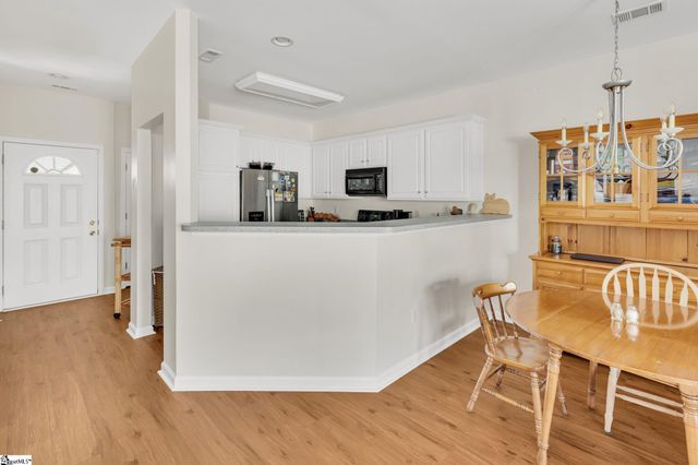 105 Pin Oak Court, Easley, SC 29642