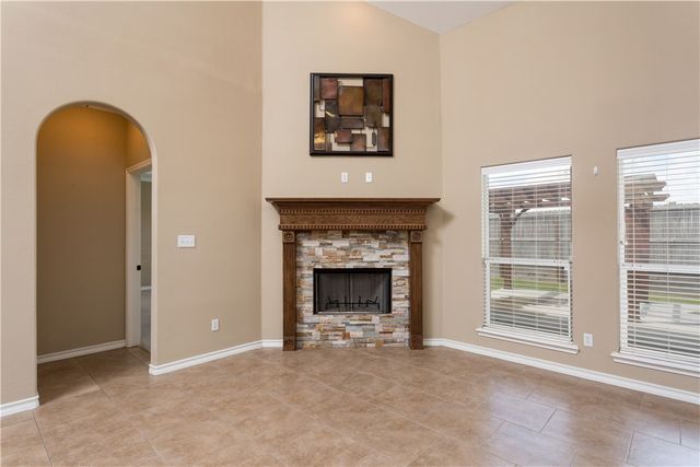 5701 Loire Blvd, Corpus Christi, TX 78414