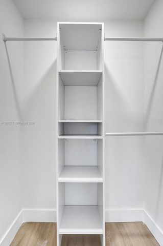 6844 SW 12th St, Pembroke Pines, FL 33023