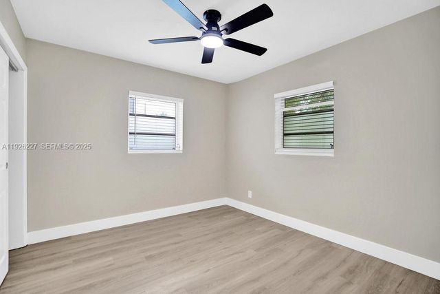 6844 SW 12th St, Pembroke Pines, FL 33023