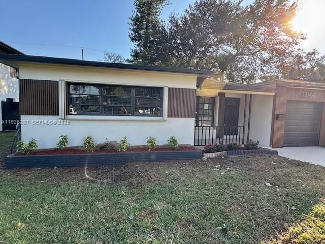 6844 SW 12th St, Pembroke Pines, FL 33023