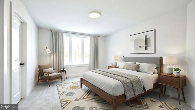 256 WEST VALLEY RD, Denver, PA 17517