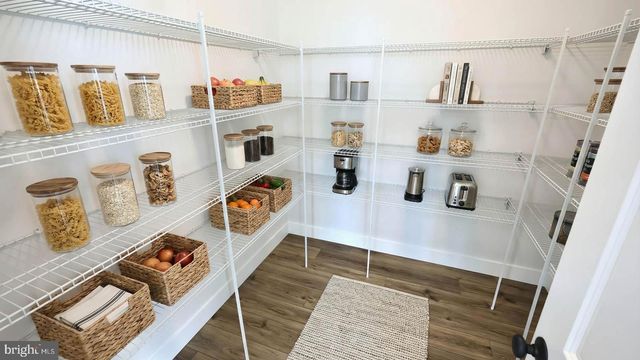 256 WEST VALLEY RD, Denver, PA 17517