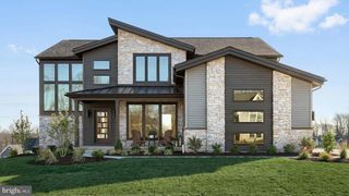 256 WEST VALLEY RD, Denver, PA 17517