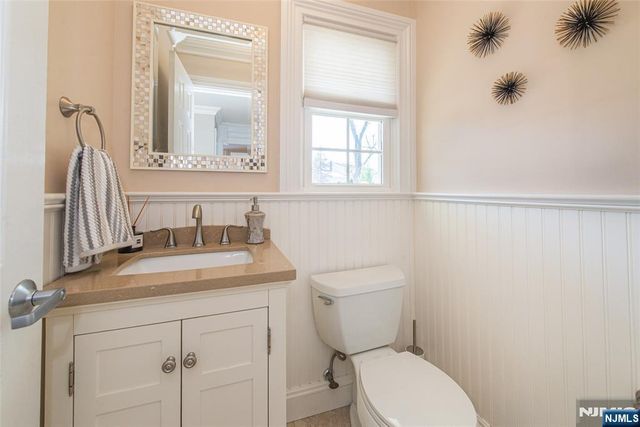 34 Templar Way, Par-troy Hills Twp., NJ 07054