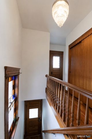 762 Howe Avenue 2nd fl, Shelton, CT 06484