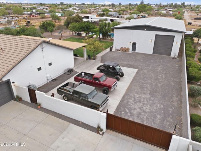 1251 E LOVELAND Lane, San Tan Valley, AZ 85140