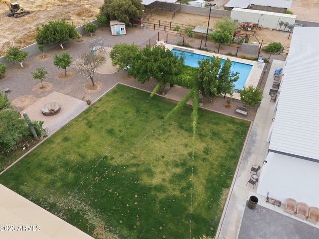 1251 E LOVELAND Lane, San Tan Valley, AZ 85140